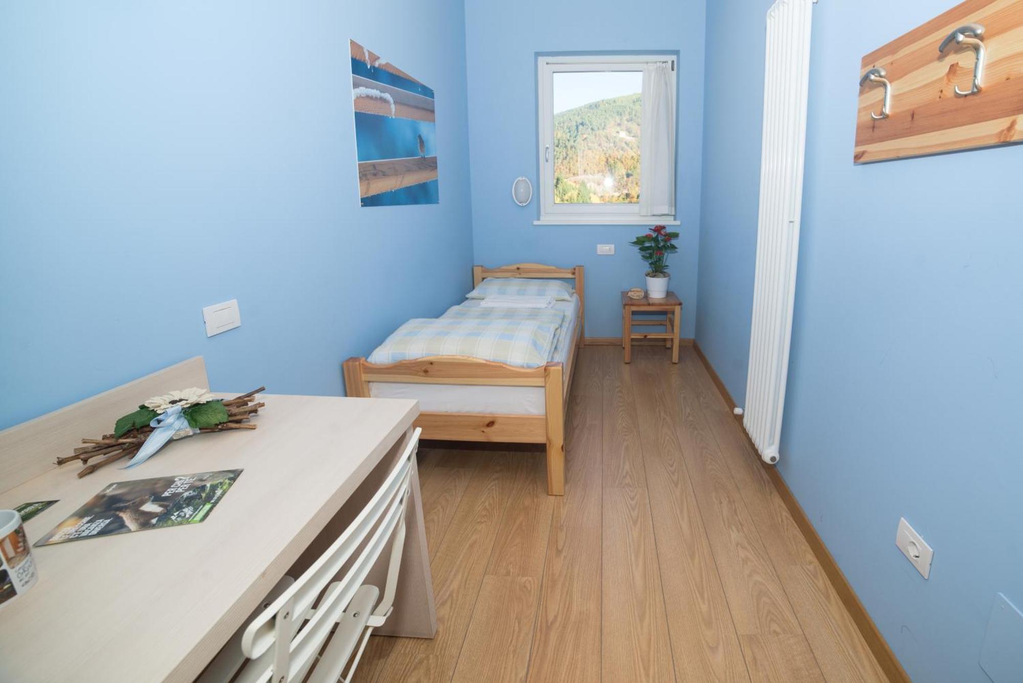 Hostel L'Ost - Ostello Di Grumes Phòng bức ảnh