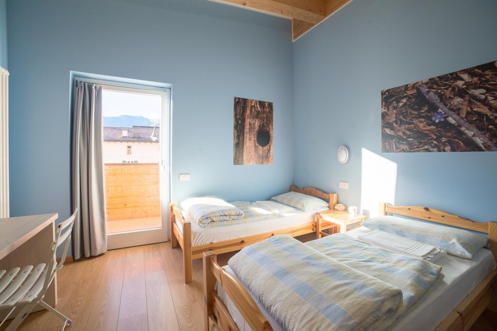 Hostel L'Ost - Ostello Di Grumes Ngoại thất bức ảnh